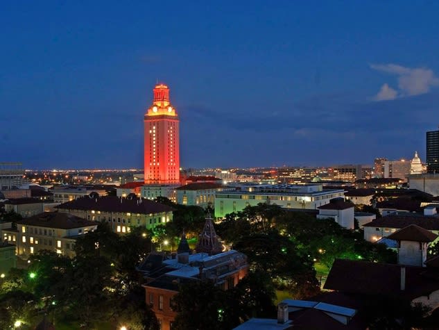 All of these University of Texas programs rank No. 1 in the nation inception-app-prod/M2ZiYTZhMWEtNjY5OC00MGQxLWEyN2YtNjVhZTE4MWFjOGUz/content/2017/03/University-of-Texas-at-Austin-tower-aerial_143031.jpg