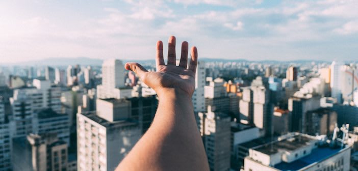 The Data is In: These Are the Best Cities for Rental Investing inception-app-prod/M2ZiYTZhMWEtNjY5OC00MGQxLWEyN2YtNjVhZTE4MWFjOGUz/content/2017/10/handcity-702x336.jpg