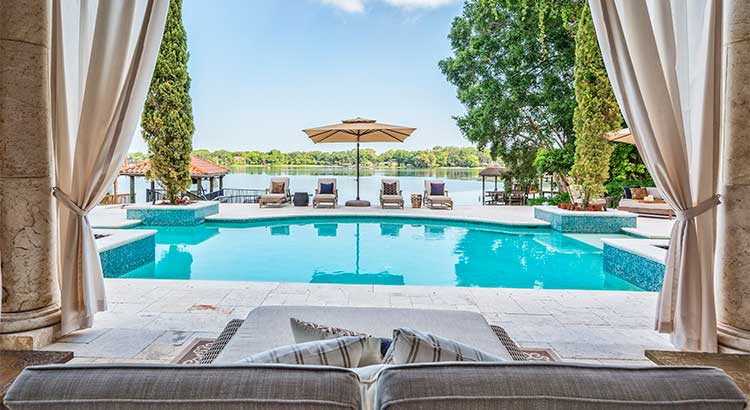 Dreaming of a Luxury Home? Now’s the Time! inception-app-prod/M2ZiYTZhMWEtNjY5OC00MGQxLWEyN2YtNjVhZTE4MWFjOGUz/content/2018/03/20180319-Share-STM.jpg