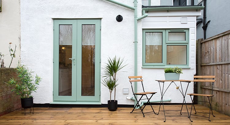 4 Tips for Making Your Best Offer on a Home inception-app-prod/M2ZiYTZhMWEtNjY5OC00MGQxLWEyN2YtNjVhZTE4MWFjOGUz/content/2023/03/df604022b731f6ea24b624857b4df442f55cd268.jpg