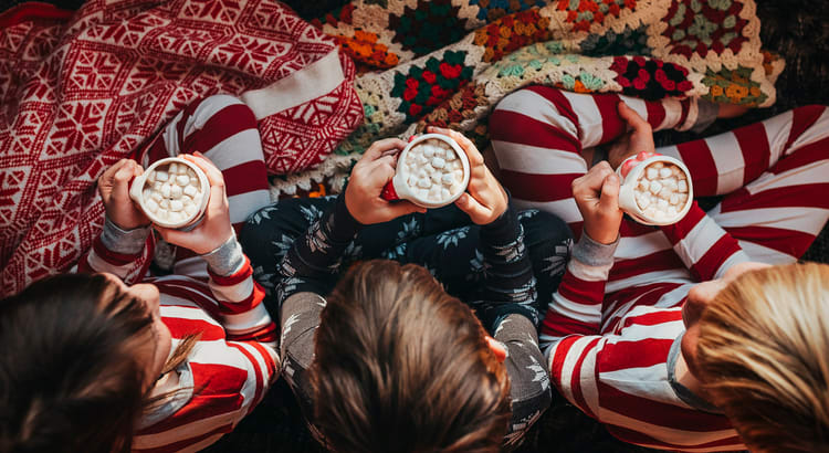 These Non-Financial Benefits Turn a House into a Happy Home inception-app-prod/M2ZiYTZhMWEtNjY5OC00MGQxLWEyN2YtNjVhZTE4MWFjOGUz/content/2023/12/896281db99dcbca2d7355c9a8364faac14d07b1d.png