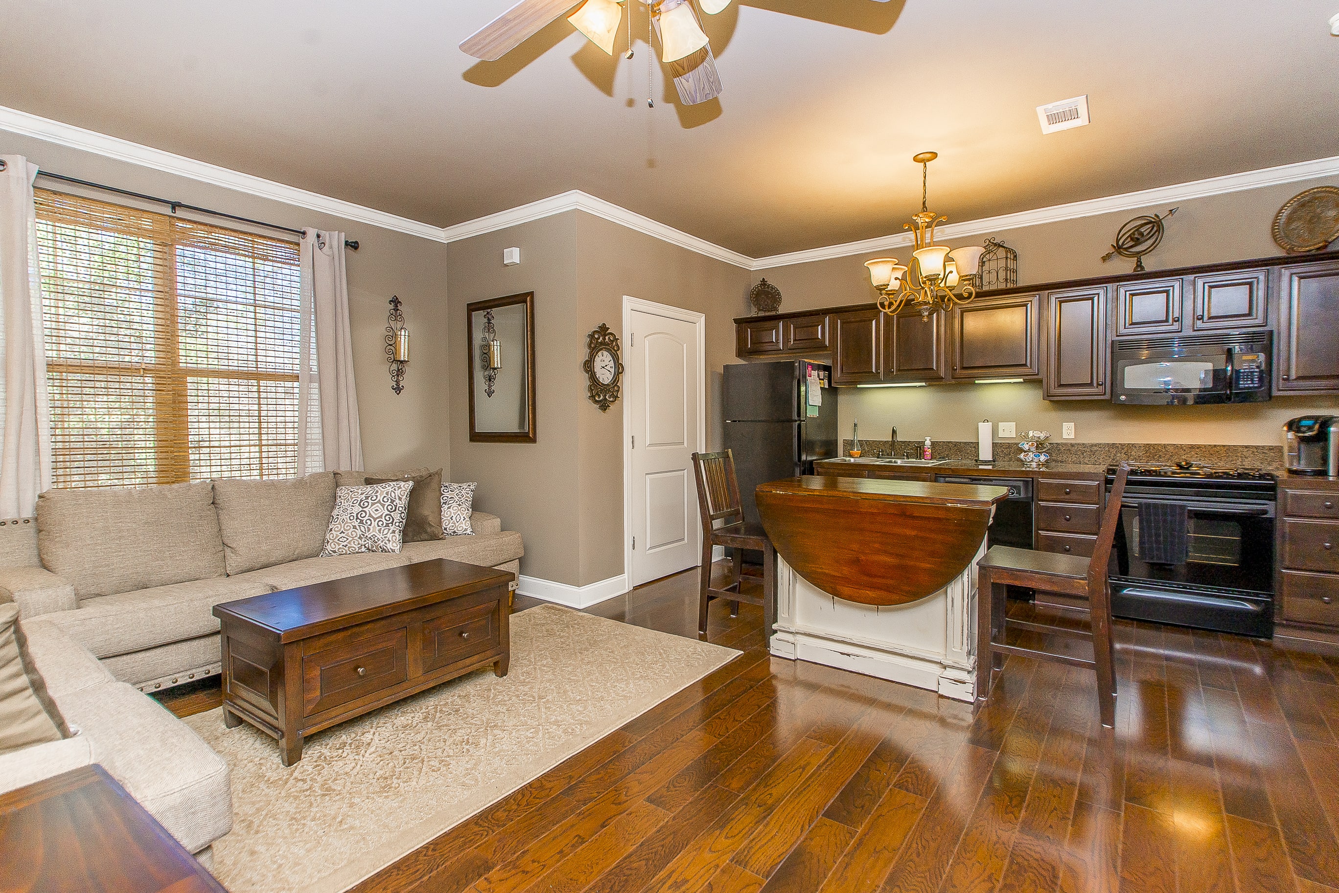 inception-app-prod/MDEzOTk5ZmUtOTYwYi00Mjk2LWFmOWEtNzAyMDliMWJkNmVm%2Fcontent%2F2017%2F01%2FDSC_1248 copy.jpg