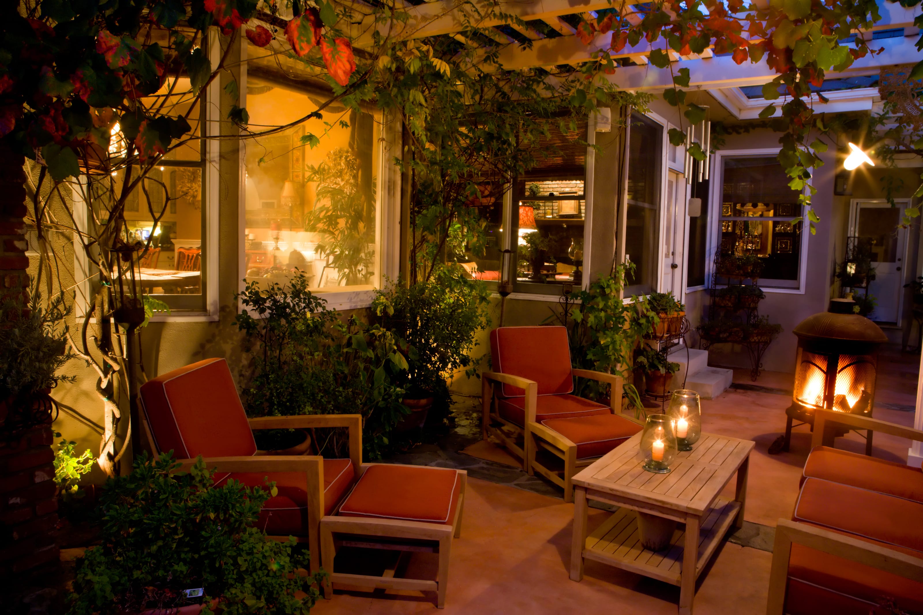 Top 10 Most Expensive Mistakes You’re Making on Your Home inception-app-prod/MDQwNjliN2YtMWViOC00MmJjLTkxZTAtMjY0MjAzNGQyMWZl%2Fcontent%2F2018%2F11%2FLuann 2.jpg