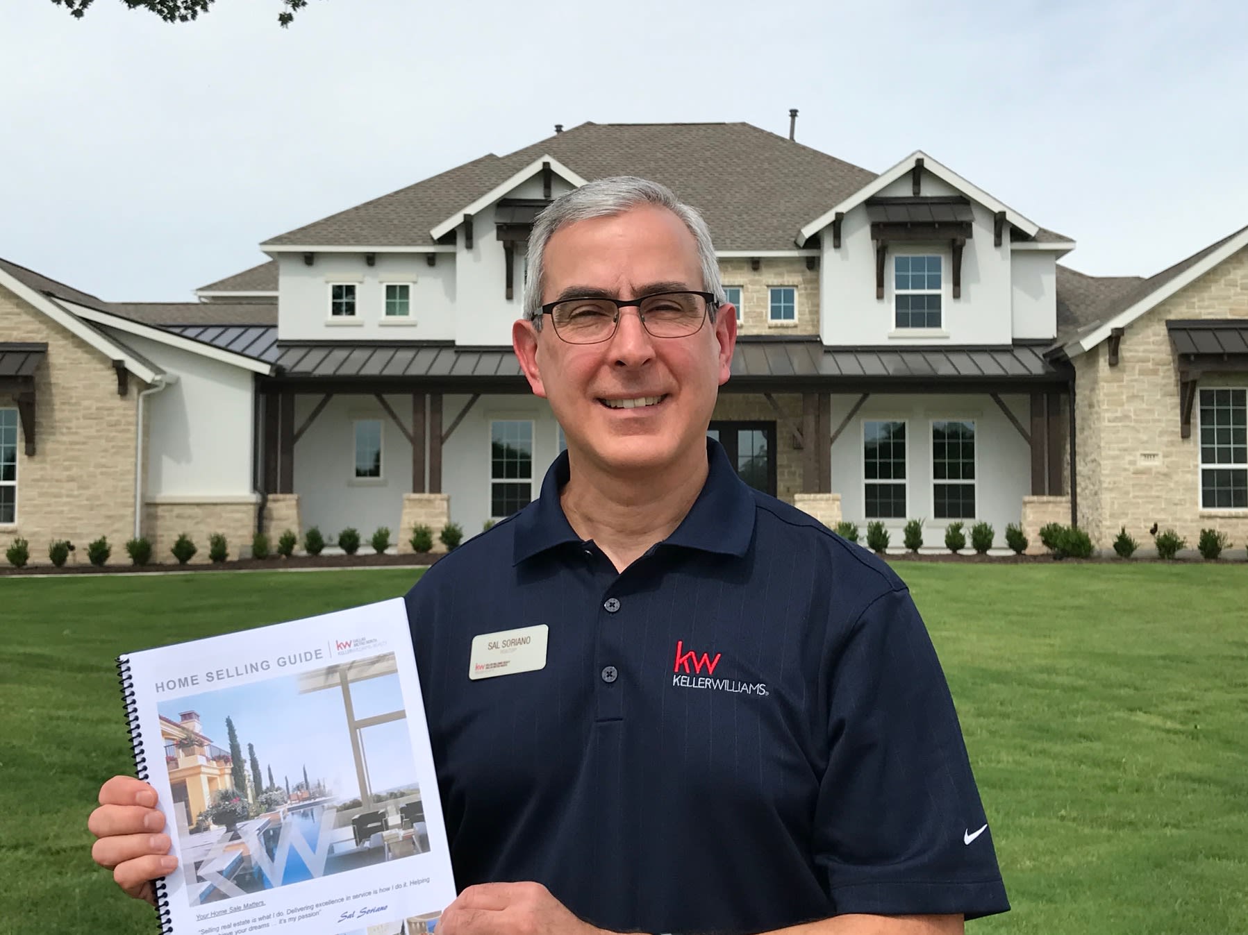 FREE Home Selling Guide inception-app-prod/MDQwNjliN2YtMWViOC00MmJjLTkxZTAtMjY0MjAzNGQyMWZl/content/2019/09/fb-seller-guide.jpg