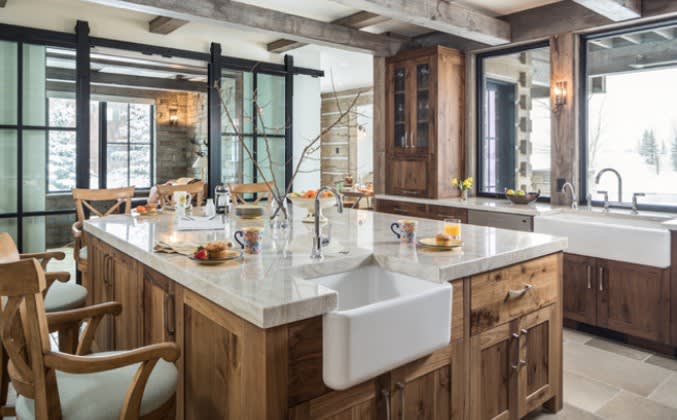 Your Guide to a Rustic-Style Kitchen inception-app-prod/MDQwNjliN2YtMWViOC00MmJjLTkxZTAtMjY0MjAzNGQyMWZl/content/2019/10/picture2-3.jpg