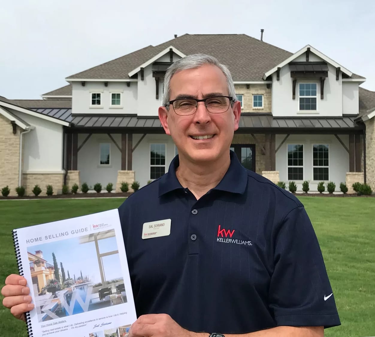 FREE HOME SELLING GUIDE inception-app-prod/MDQwNjliN2YtMWViOC00MmJjLTkxZTAtMjY0MjAzNGQyMWZl/content/2020/07/sellers-guide-2019.png