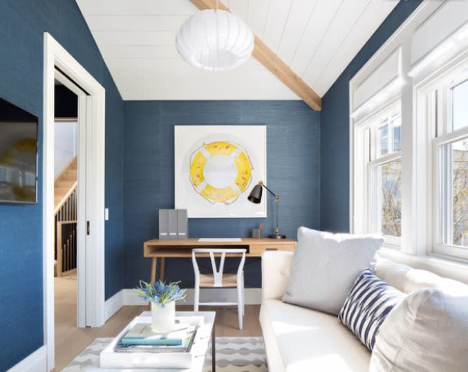 4 Ways to Set Up Your Home to Reduce Stress Right Now inception-app-prod/MDQwNjliN2YtMWViOC00MmJjLTkxZTAtMjY0MjAzNGQyMWZl/content/2020/08/picture1.jpg