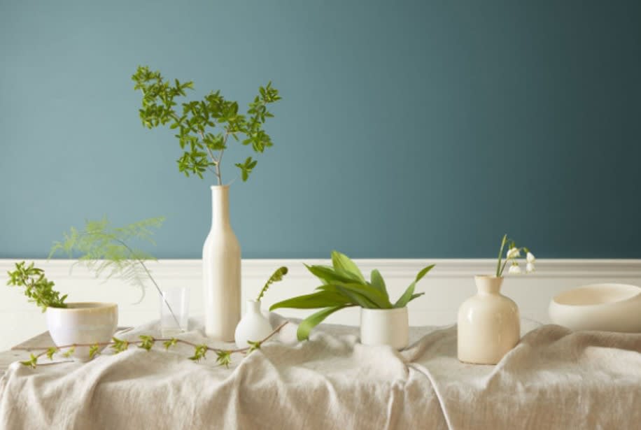 Will These Soothing and Rich Paint Colors Define 2021? inception-app-prod/MDQwNjliN2YtMWViOC00MmJjLTkxZTAtMjY0MjAzNGQyMWZl/content/2021/01/pic-1-2.jpg