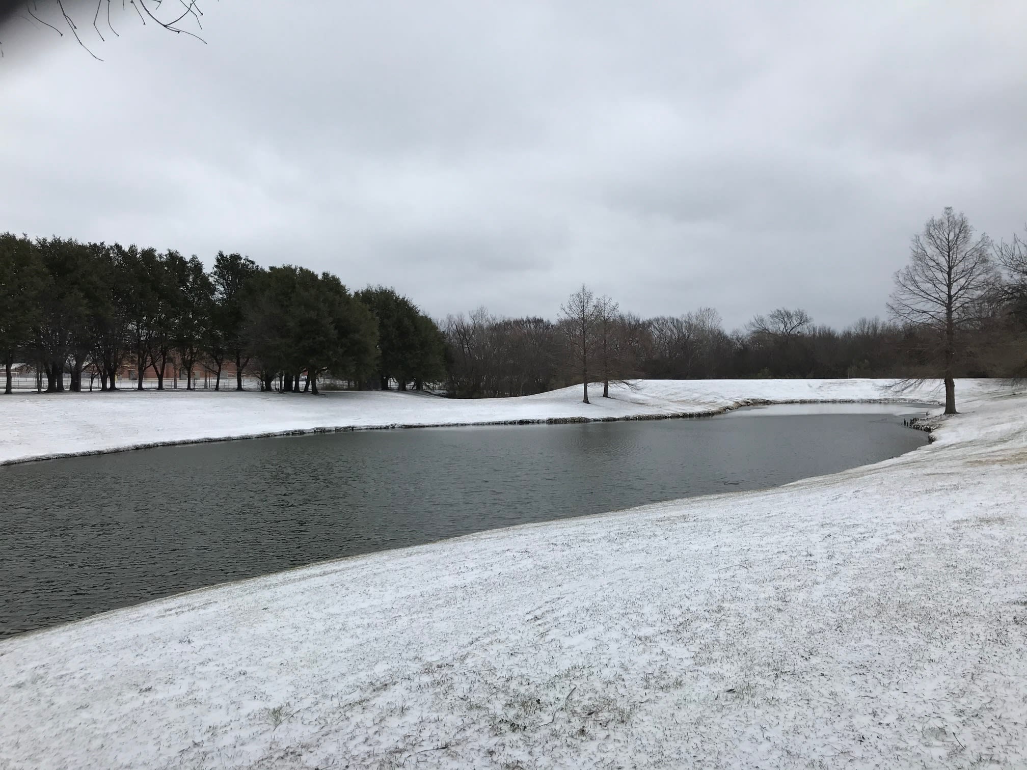 Winter Storm 2021: Emergency Plumbing Resources inception-app-prod/MDQwNjliN2YtMWViOC00MmJjLTkxZTAtMjY0MjAzNGQyMWZl/content/2021/02/picture2.jpg