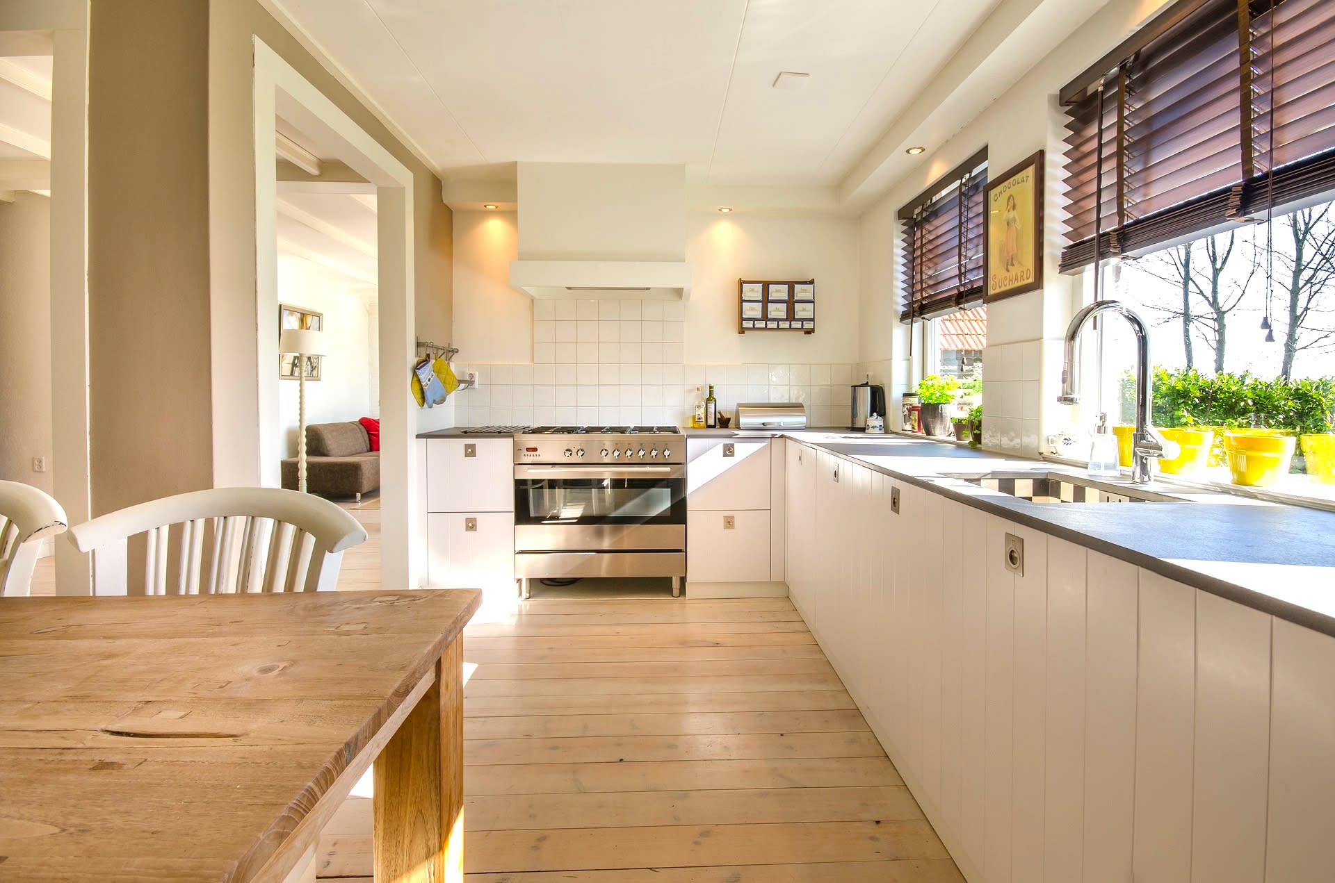 Make The Most Of Your Boise Kitchen Space! 7 Time-tested Organizing Tips inception-app-prod/MDRiYTdlMGQtYzNkNC00OGUzLWFjNmEtZjQyN2QxZTdjYTU2/content/2019/10/bWFrZS10aGUtbW9zdC1vdXQtb2YteW91ci1raXRjaGVuLTct.jpg