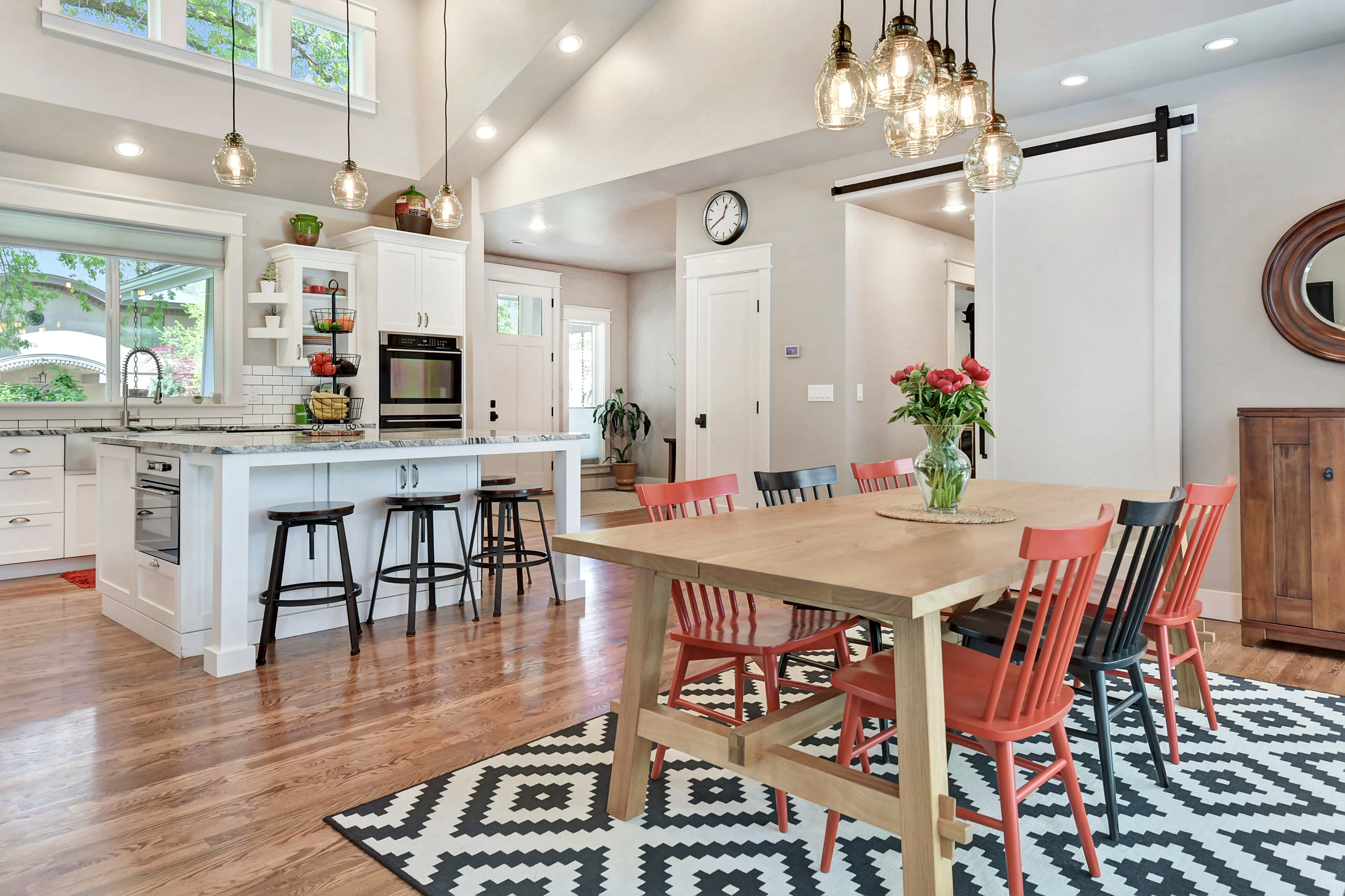 Why use a realtor to sell your house? inception-app-prod/MDRiYTdlMGQtYzNkNC00OGUzLWFjNmEtZjQyN2QxZTdjYTU2/content/2021/02/copyof23rd30.jpg