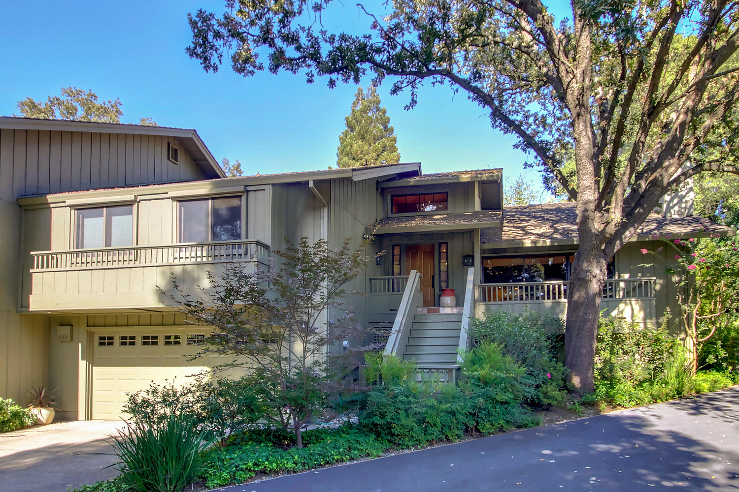 inception-app-prod/MDY0MjdlYzktZmU1MS00ZjRiLWI0MGMtOGNjZjEwYjJiOGQz/content/2019/07/16 Quail Point Ln Pl-large-001-5-001-1500x1000-72dpi.jpg