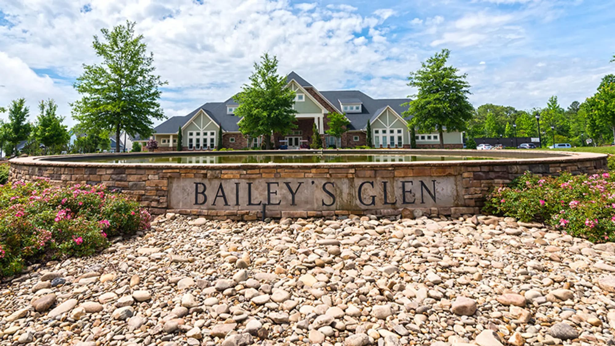 Bailey's Glen inception-app-prod/MDc3OTU1YTItMzY1YS00NzhjLWFjMDItMjg2MDI1NDNjYzM0/content/2025/10/ae2d6cbafc2f8a9d2481e29a656b6ec1977f1757.webp