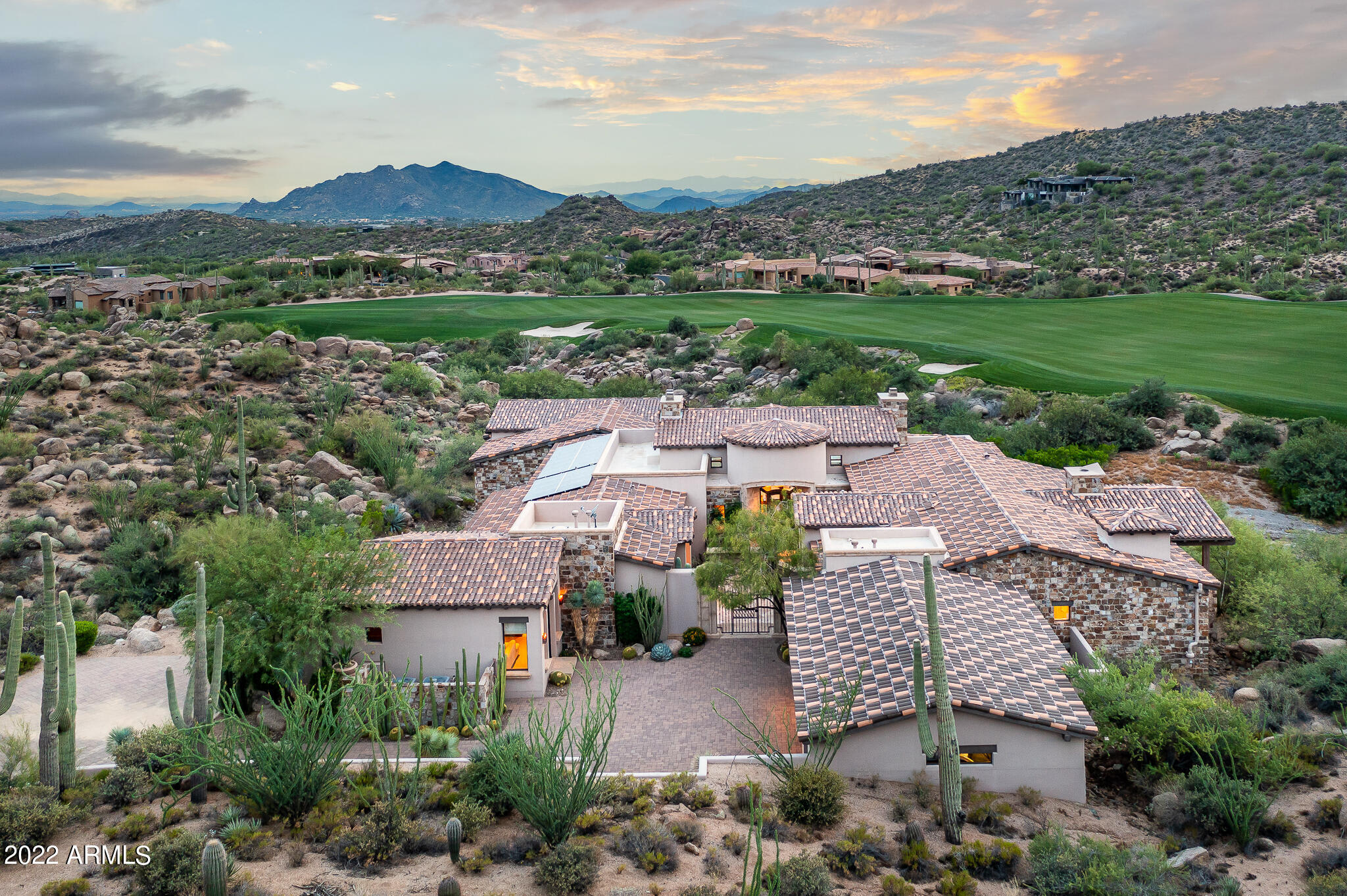 Saguaro Forest inception-app-prod/MDdiZDY5MmItMDU2OS00MWIwLWE2MTYtNzZkNWVhOGI1NTlk/content/2023/03/0d0de875781e98ea94c48ac58b06a0f8e30bbdc2.jpg