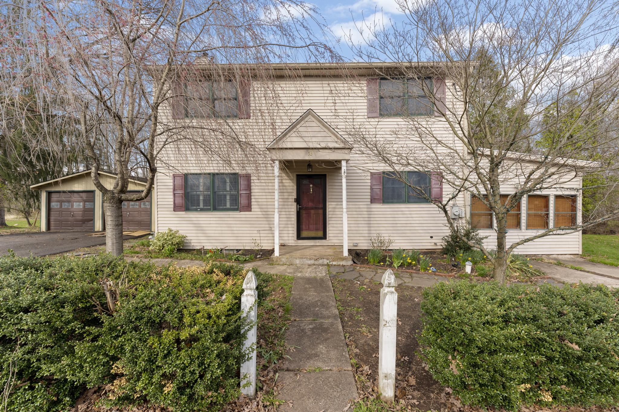 New Featured Listing-53 Reifsnyder Rd inception-app-prod/MDg3ZWU4OGQtYmNiMi00MmE4LWEwNjAtOTQyOWNjNDY4ZDNk/content/2022/04/8b5586cba44eb25f78a7a89f131b7ec9c2e025ba.jpg