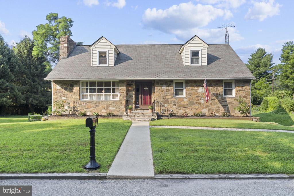 Coming Soon in East Norriton: 510 Sardaro Lane’s Flexible In-Law Suite and Timeless Cape Cod Character inception-app-prod/MDg3ZWU4OGQtYmNiMi00MmE4LWEwNjAtOTQyOWNjNDY4ZDNk/content/2026/08/ff75949d6867f96f84a78ebec8cab817dfd73c59.jpg