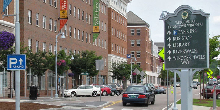 inception-app-prod/MDhhMjIxNzEtMmJlMy00MmZjLWE1MDItY2E0NmYzMjFhYTJh/content/2016/06/downtown sign slideshow.jpeg