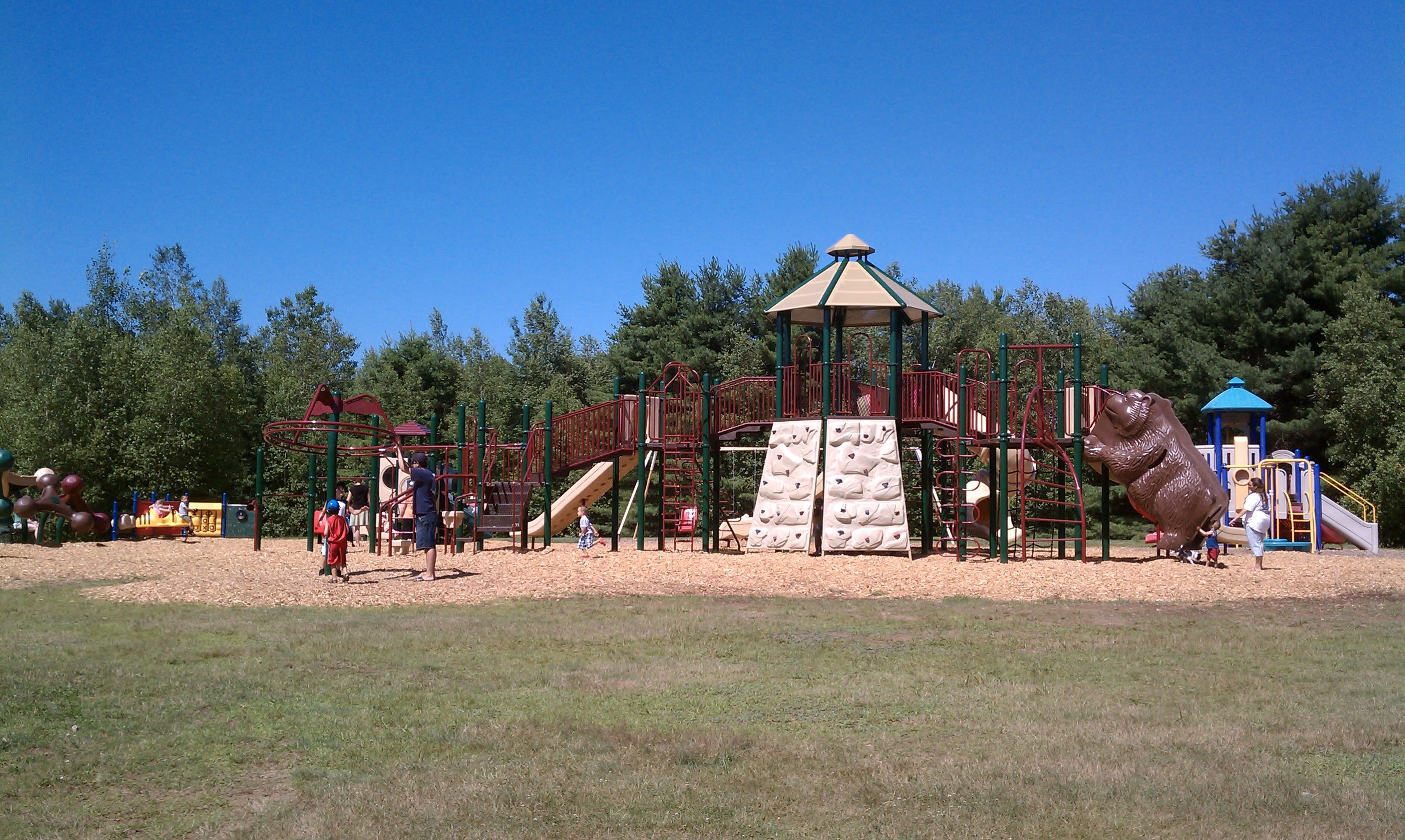 inception-app-prod/MDhhMjIxNzEtMmJlMy00MmZjLWE1MDItY2E0NmYzMjFhYTJh/content/2016/09/Bombardier Park.jpg