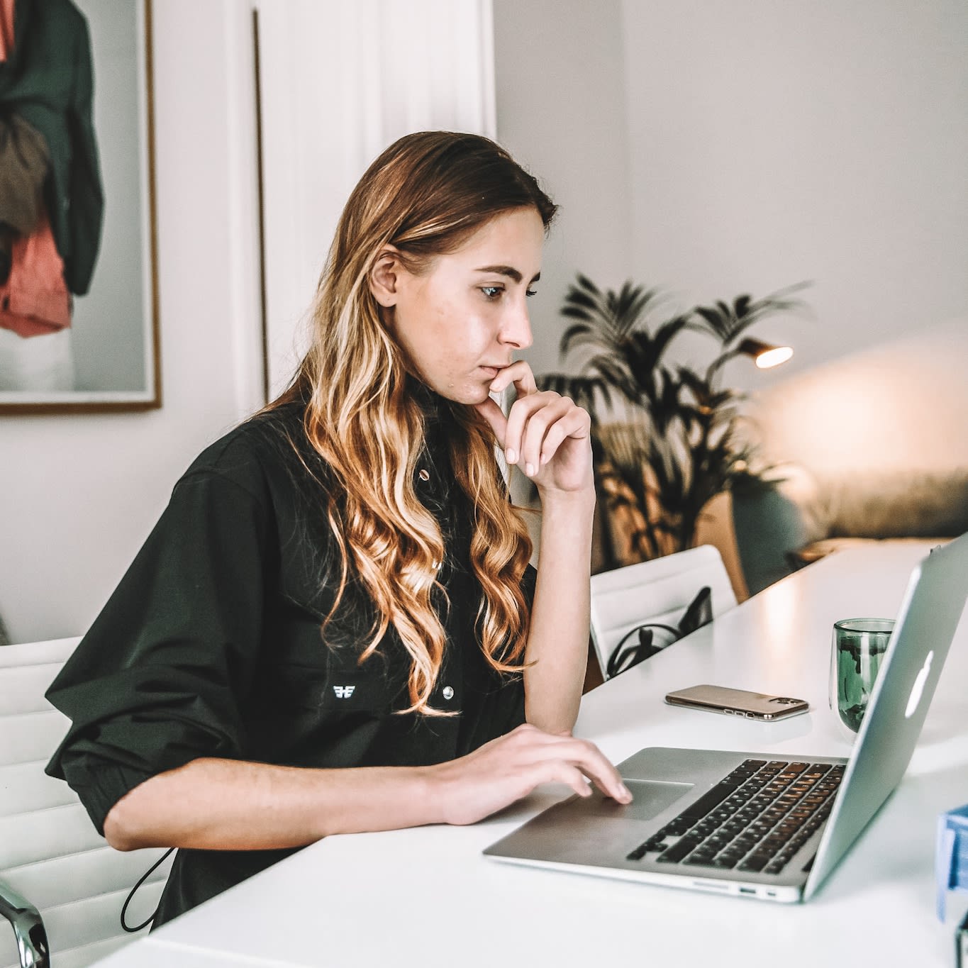 Why You Should Never “Enter Your Address and Find Your Home Value” inception-app-prod/MDhhMjIxNzEtMmJlMy00MmZjLWE1MDItY2E0NmYzMjFhYTJh/content/2024/04/991988845aeb9ebafdea9a954a85ce616b6c05a2.jpg