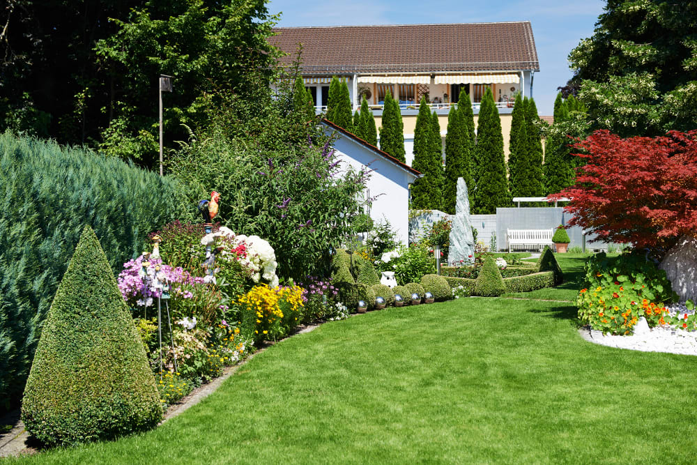 Garden Goals: Landscaping Trends Blooming in Oregon City inception-app-prod/MGM5MDdkMjAtNzY5MC00ODI4LWJiNTEtNTdmNjY3YzM4M2Y5/content/2025/06/d751aa16dac36cc2b418a04440553110520e4b4f.png