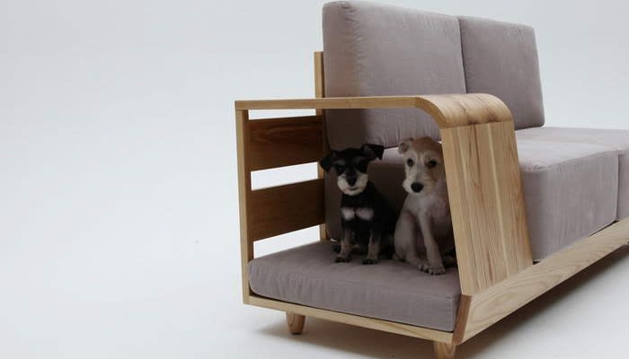 inception-app-prod/MGMxN2M5ZTEtYmFkYi00YWE4LWIyM2MtMmE2MjQxNTM0Mjgy/content/2019/03/Dog-House-Sofa-1-700x400.jpg