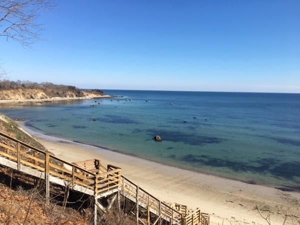 inception-app-prod/MGMxN2M5ZTEtYmFkYi00YWE4LWIyM2MtMmE2MjQxNTM0Mjgy/content/2019/07/plymouth beach.jpg