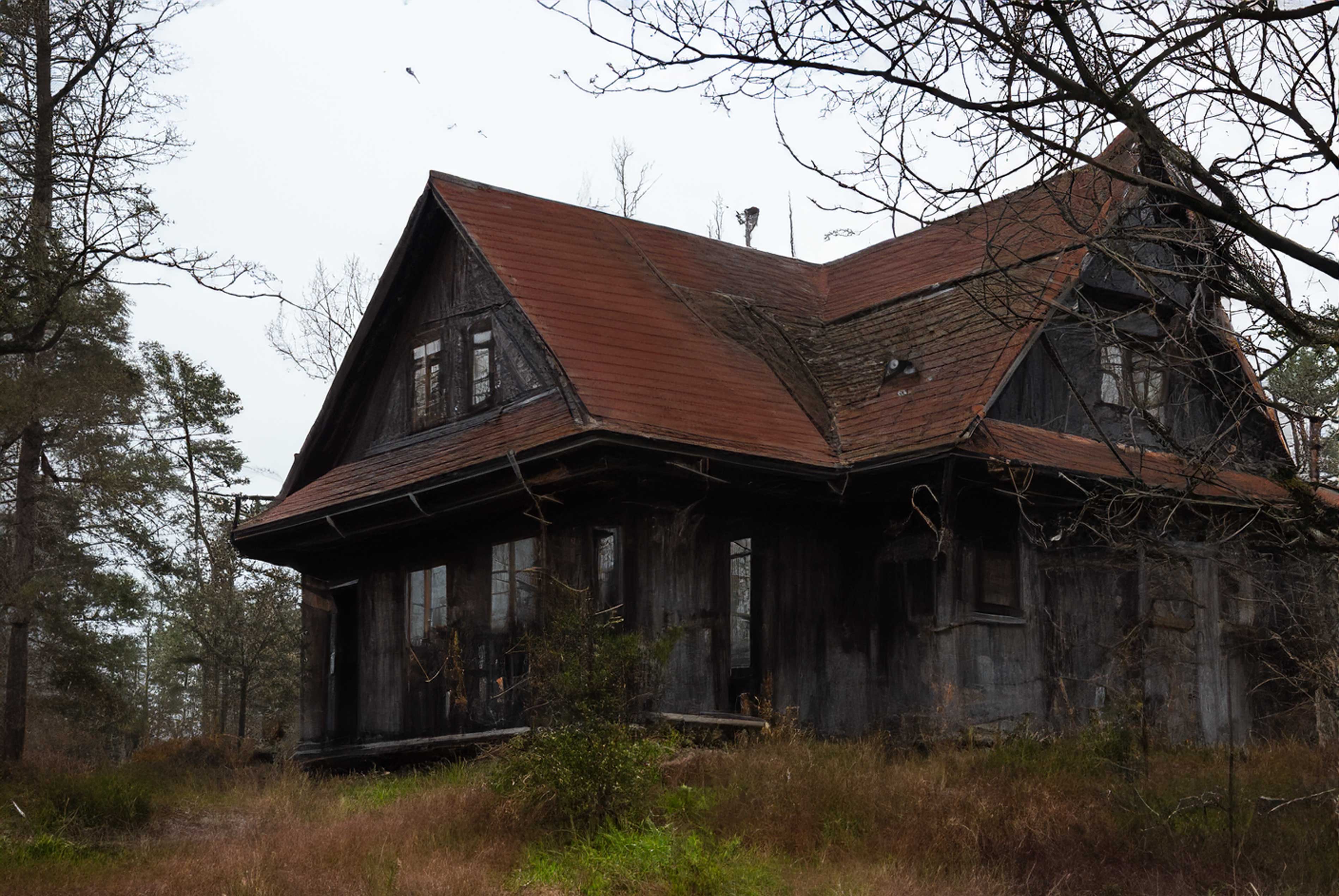 Do You "Really" Have to Tell Buyers if Your House is Haunted? inception-app-prod/MGZkMDM3ZjAtOTJlOC00NmYxLWJiOWQtYzY5MzdjMWNlYjQx/content/2024/10/c861b8a8020b4108e02cd927bdd692fb253f3677.jpg