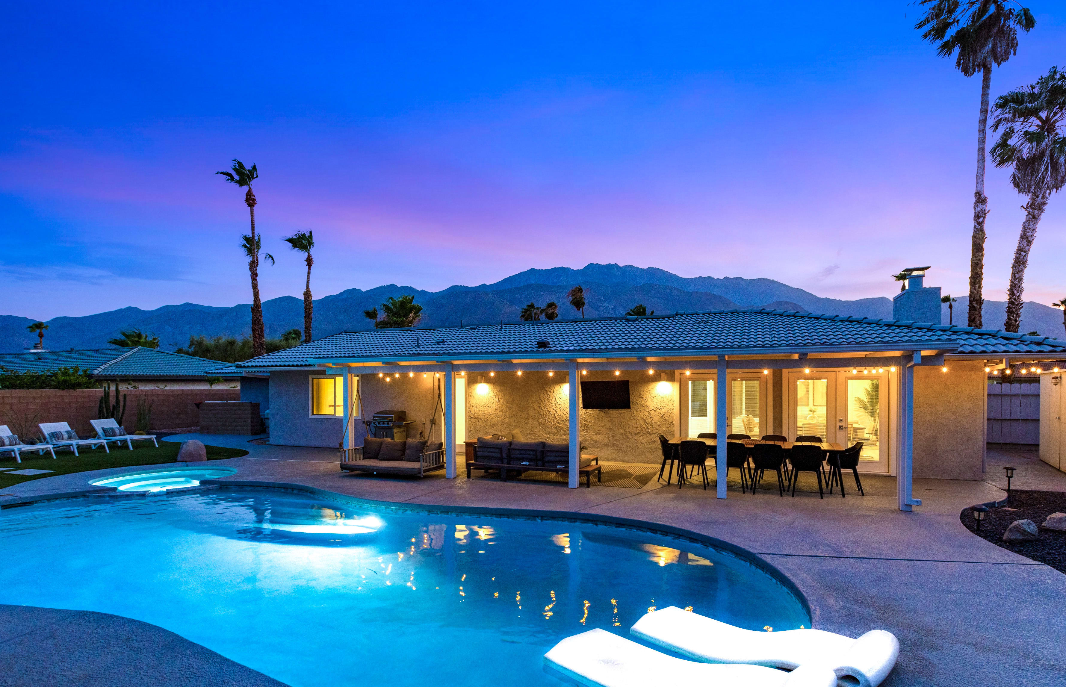 Just Listed in Palm Springs -Come take the Tour! inception-app-prod/MTExNzI4M2ItMjVkNC00Y2M0LWJmZjAtOGI0ZTUwMDVmNzNh/content/2022/08/fc935a25144b4e6b4be13e7e70c3d265fa699c23.jpg