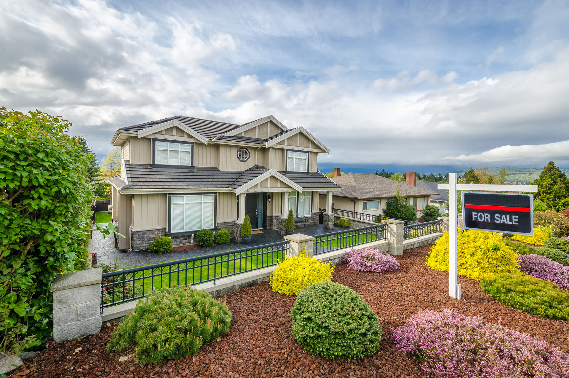 Discover how much is your house worth inception-app-prod/MTI0NGU3YWMtNzQ4Yi00NzM4LWJjMGUtMjI5MTBiZjY3YTRh/content/2022/01/dc4261c13a275ef35fbda5c4c6e3f7147267a976.jpg