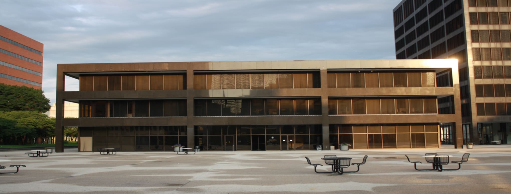 Guide: Filing a Quitclaim Deed in Michigan and Safeguarding Your Property inception-app-prod/MTM5NzJkNDctNmY0Yy00MDI5LWFkYmQtYzFjMTIyOGM0OWEy/content/2023/12/30e8887b8243382c0e9c09fabb3f7a5f42c343e2.png