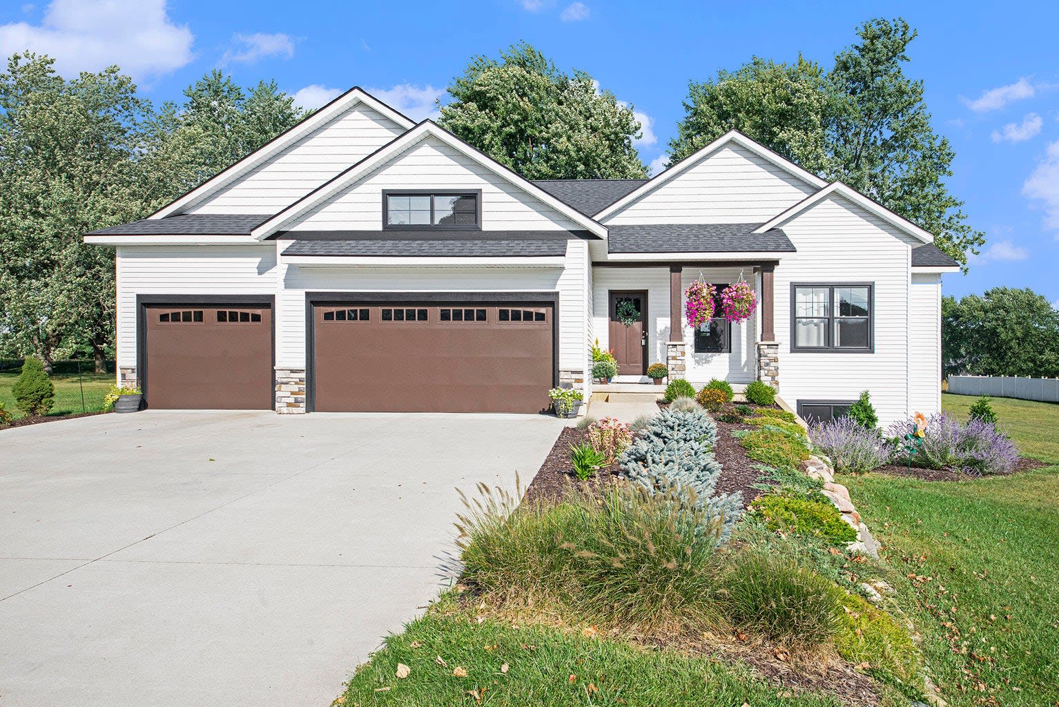 Sparta Homes $400,001 to $550,000 inception-app-prod/MTM5NzJkNDctNmY0Yy00MDI5LWFkYmQtYzFjMTIyOGM0OWEy/content/2024/09/50758dda62d68940ba5dc5c2f7696d6ea69227f3.jpg