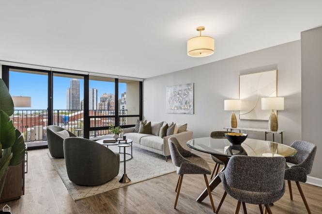 Summer in Old Town: Why 1636 N Wells St #1011 Is the Perfect Slice of Chicago Living inception-app-prod/MTU1MjhmM2EtYzg0Ny00MjQyLWIyMWMtNDBmN2QzZTM2Y2Y3/content/2026/05/0ab56bb709a4680d971a7e8effcadd2f3bd63434.jpg