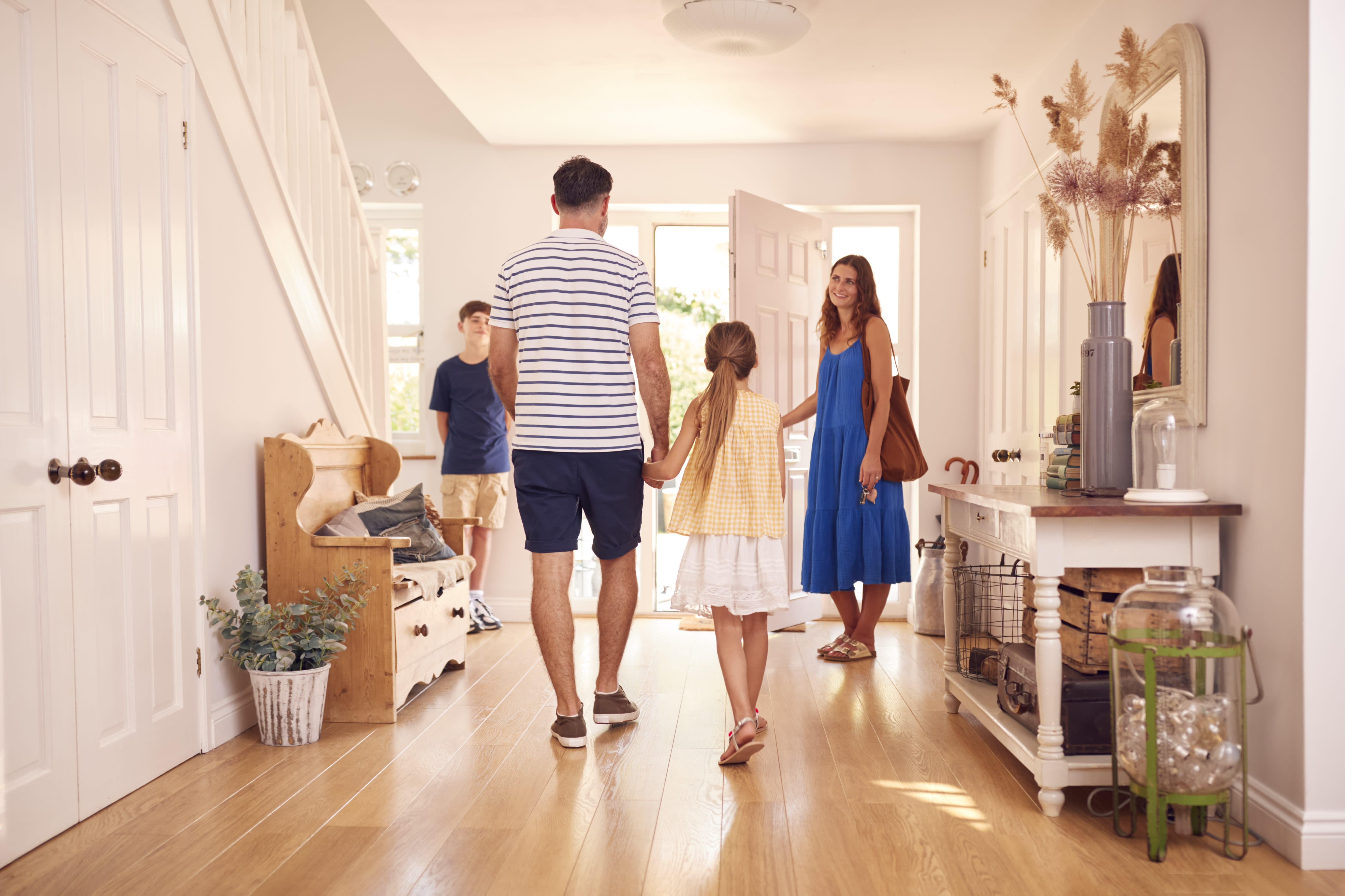 Cape Girardeau Homes Under $800,000: Your Move-Up Buyer Guide inception-app-prod/MTljYTFmM2QtZmZkMS00NGU5LWI5NTQtYWM1ODY5OWVmNWI3/content/2026/06/806d930c75e850d1953a967049dddcdb72e8a82b.jpg