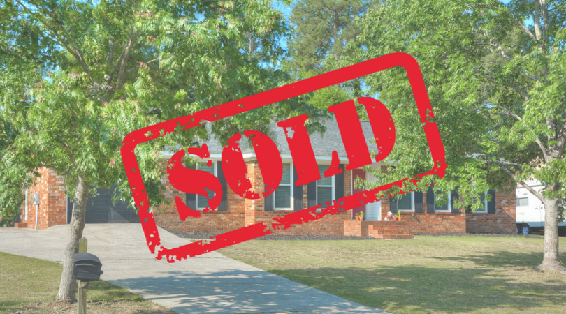 Simply Gorgeous Brick Ranch inception-app-prod/MWFhZDViNTItNThjOC00MDNkLWJiZTgtMjk0ZDJjNGIwNTEx/content/2018/04/4124FairOaksRd_Sold.png