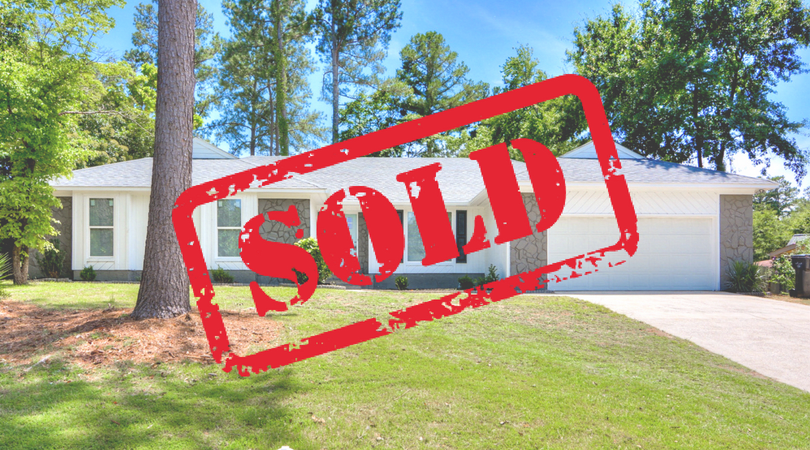 Beautifully Remodeled with Farmhouse Charm inception-app-prod/MWFhZDViNTItNThjOC00MDNkLWJiZTgtMjk0ZDJjNGIwNTEx/content/2018/08/sold_2021BridgewaterDrive.png
