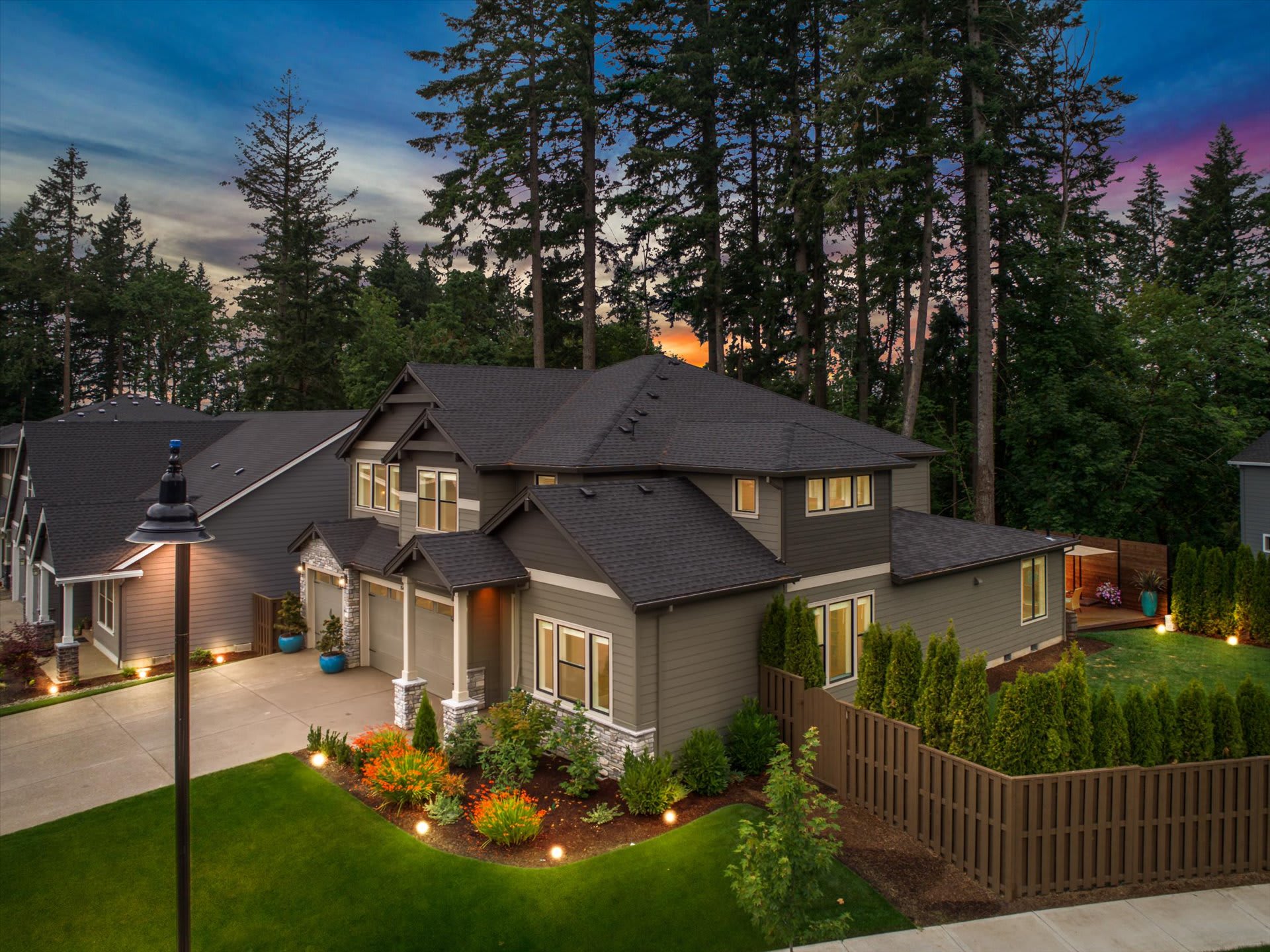 <p>RECORD SETTING SALE!!! Highest Pioneer Highlands Home <4,000SF $990,000</p> inception-app-prod/MWQyYjhlNDMtZTEwYy00ZmIxLWEyODgtNDFhM2ZhMTVkMzIz/content/2022/09/5a9180aecd1b8132357c4d6a9686aaca7da81925.jpg