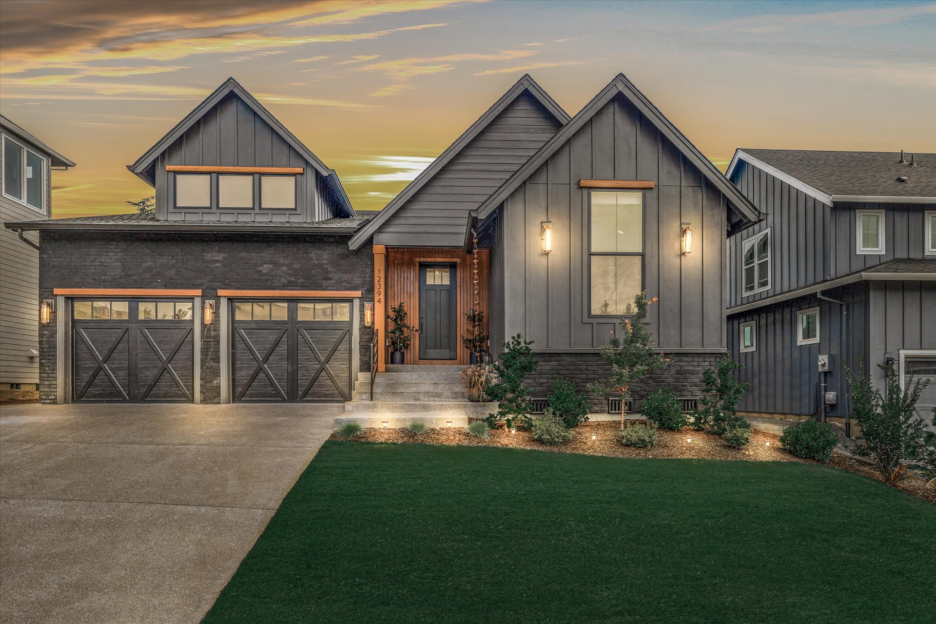 <p>RECORD SETTING SALE! Highest Selling Happy Valley Single Level Home $1,300,000</p> inception-app-prod/MWQyYjhlNDMtZTEwYy00ZmIxLWEyODgtNDFhM2ZhMTVkMzIz/content/2023/08/9b7ca8fe51b0b40f422a89206a3e141eca4b8c38.jpg