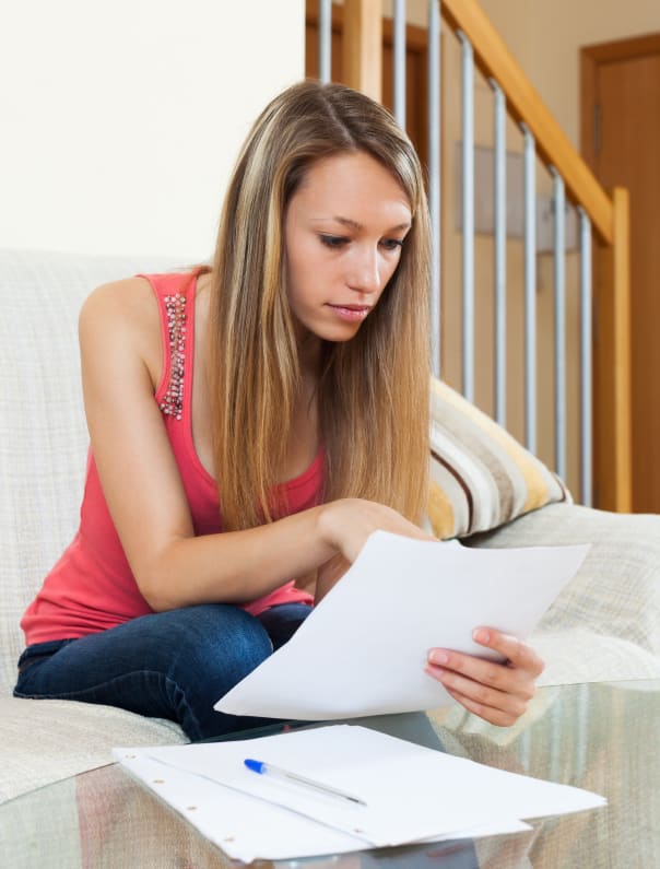 Step 18 to Buying a Home: Review the Condo Documents inception-app-prod/MWU5MmJjNTQtMjJhOS00MzRmLWIxMGYtMjUyYmIxMzlkYWJi/content/2018/10/iStock_000043649036Small-244546.jpg