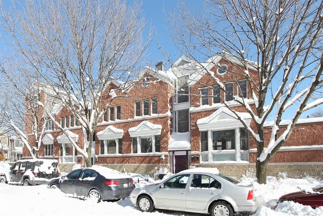 Just Closed: 3053 N Lakewood Ave, Chicago, IL 60657 inception-app-prod/MWU5MmJjNTQtMjJhOS00MzRmLWIxMGYtMjUyYmIxMzlkYWJi/content/2018/10/photo01-291152.jpg