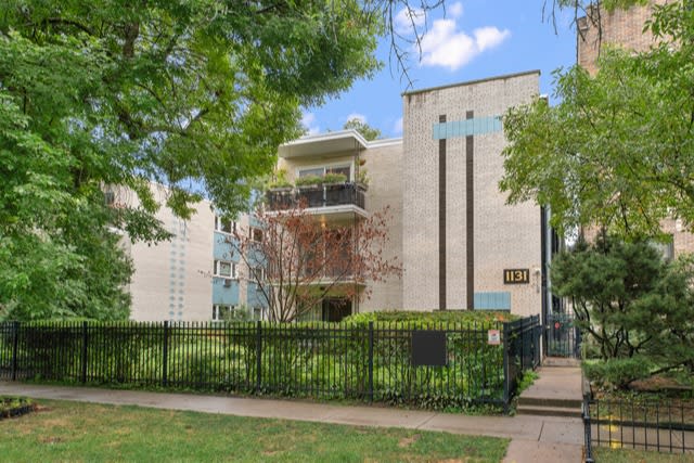 1131 W Lunt Ave Unit 206, Chicago, IL 60626 inception-app-prod/MWU5MmJjNTQtMjJhOS00MzRmLWIxMGYtMjUyYmIxMzlkYWJi/content/2020/10/photo01.jpg