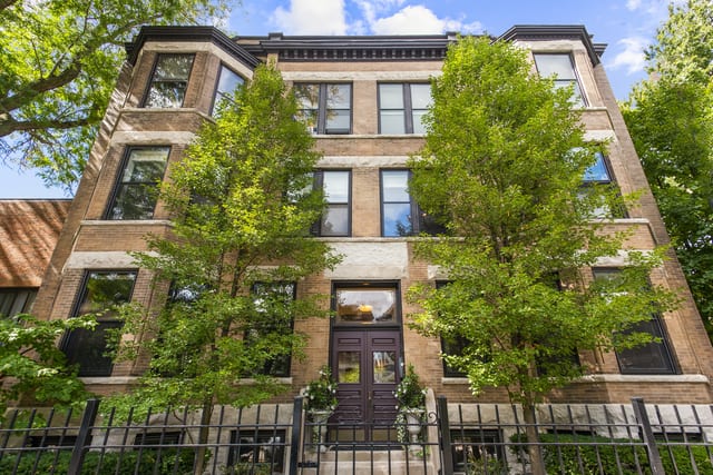 Just Sold: 2682 N. Burling St, Unit 2N inception-app-prod/MWU5MmJjNTQtMjJhOS00MzRmLWIxMGYtMjUyYmIxMzlkYWJi/content/2024/12/381deba5dbf663776db66a80137fa1f0416e8f15.jpg