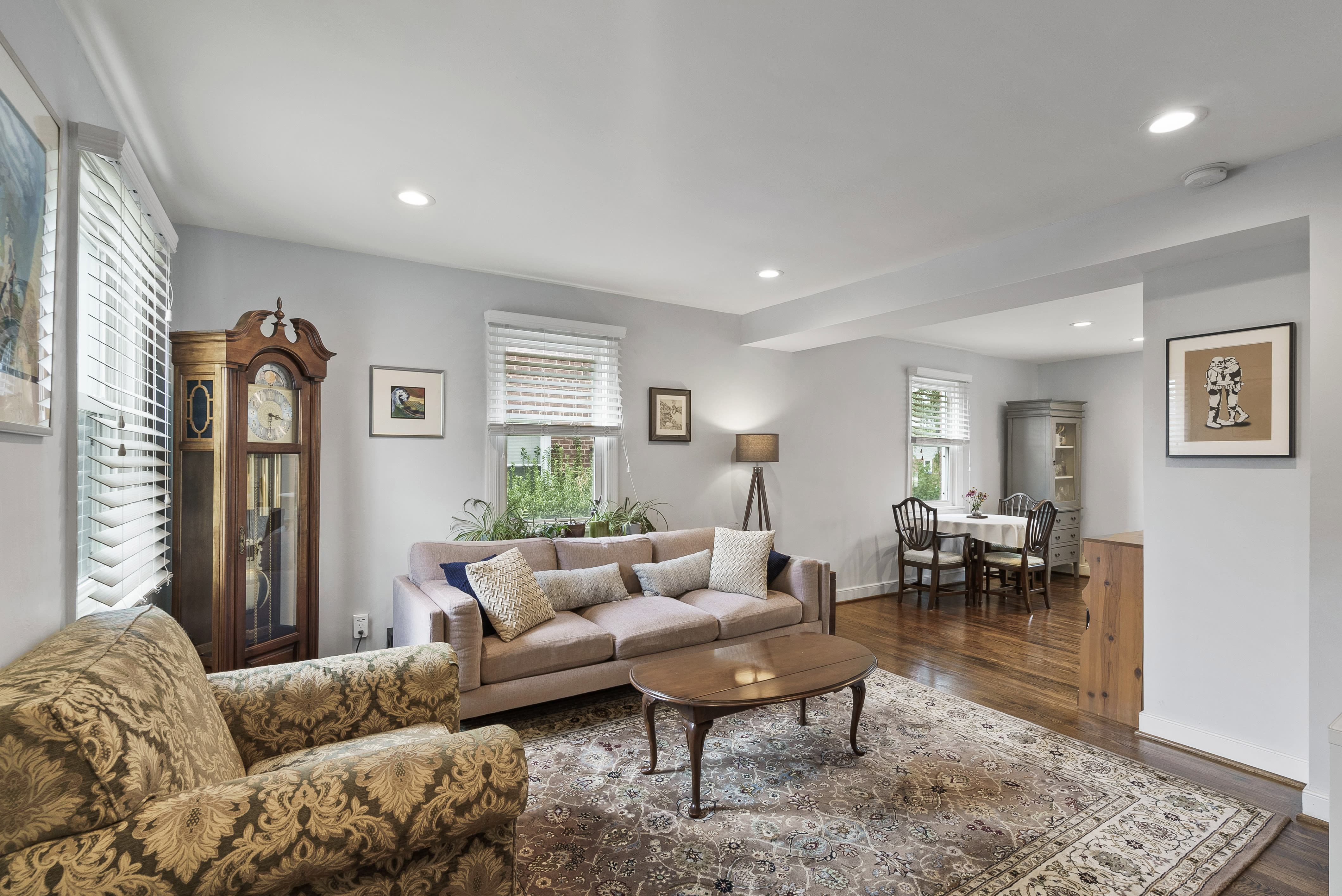 SOLD IN NORTH MICHIGAN PARK DC inception-app-prod/MjE3YzNlY2MtMTJmZi00MWEzLTljNGMtZDdkYjQxYmFjOGRm/content/2021/07/4963 8th St NE_Tracey Barnett_20210714_Pic_DSC06891.jpg