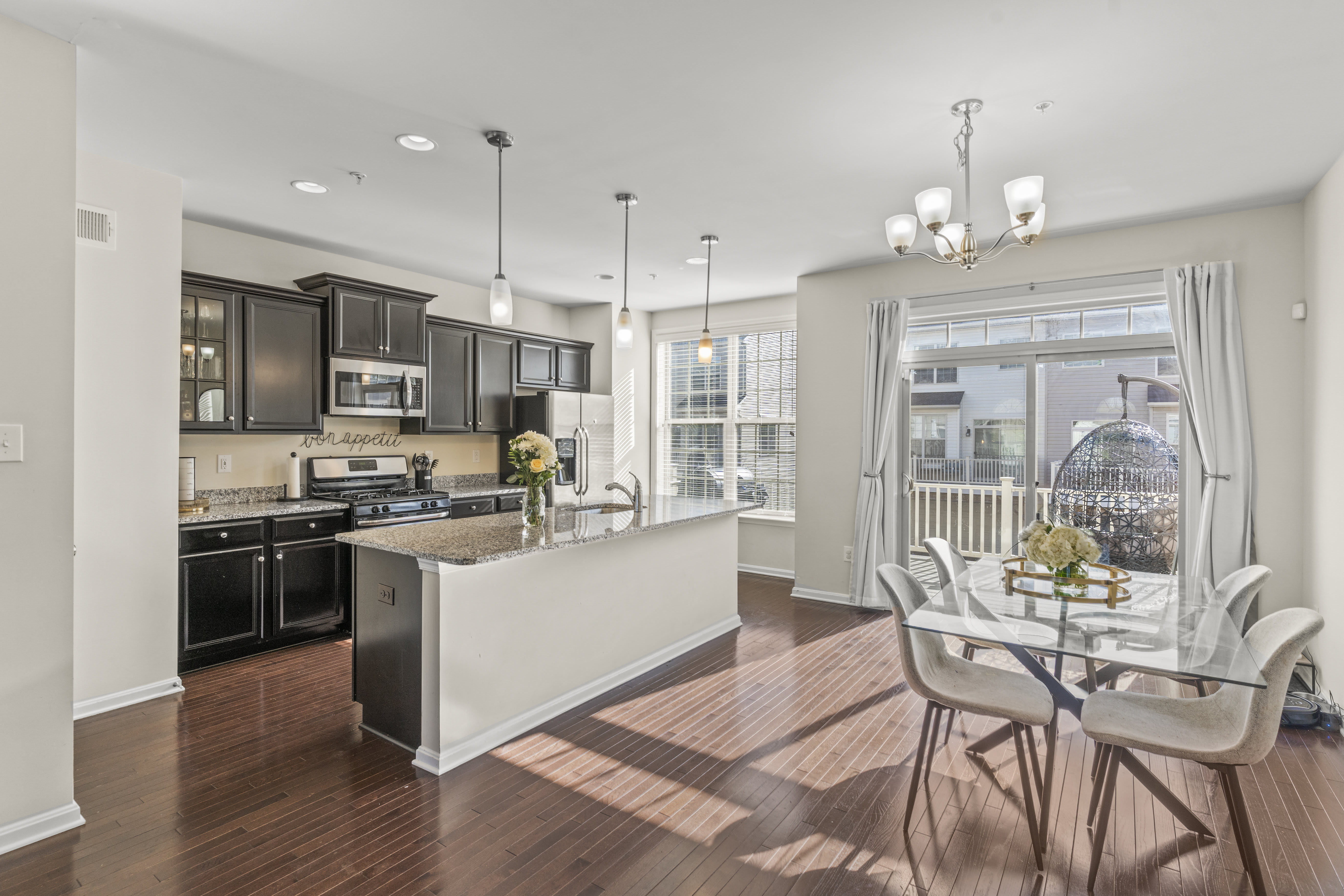 SOLD IN CHADDS FORD IN BRANDYWINE, MD inception-app-prod/MjE3YzNlY2MtMTJmZi00MWEzLTljNGMtZDdkYjQxYmFjOGRm/content/2022/04/18c98831a4bb22ac9884fe9d832834e24e1eafed.jpg