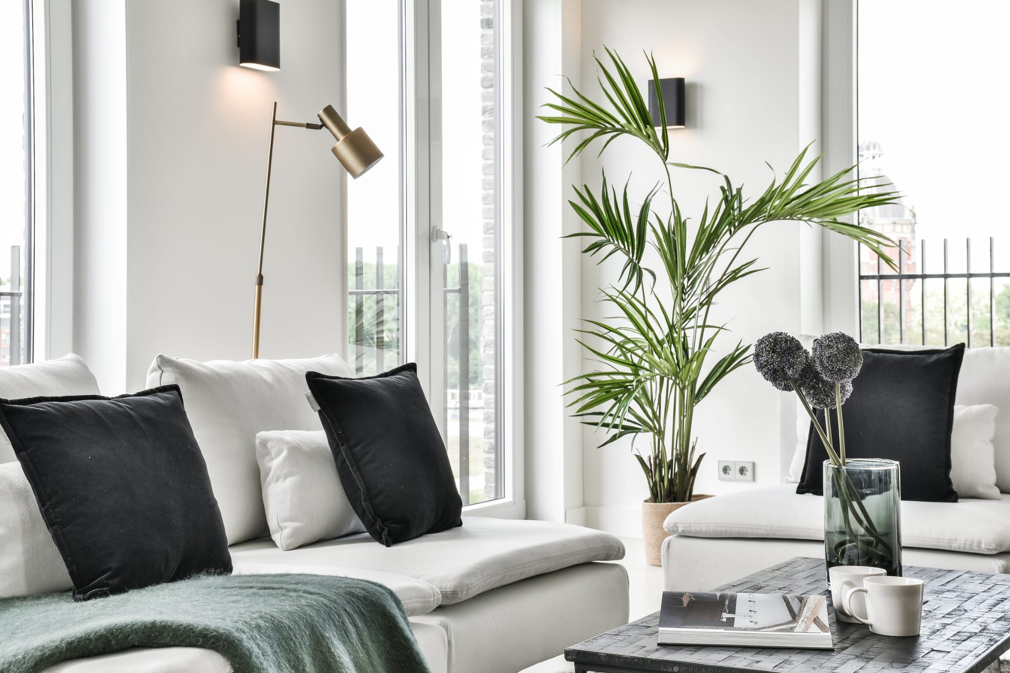 FROM CORPORATE LAWYER TO REAL ESTATE GURU | THE RELUCTANT HAMS WITH CARLOS GARCIA (PART 2) inception-app-prod/MjE3YzNlY2MtMTJmZi00MWEzLTljNGMtZDdkYjQxYmFjOGRm/content/2025/03/c730ed990a104f009ef91589009cc4f688a60b08.png