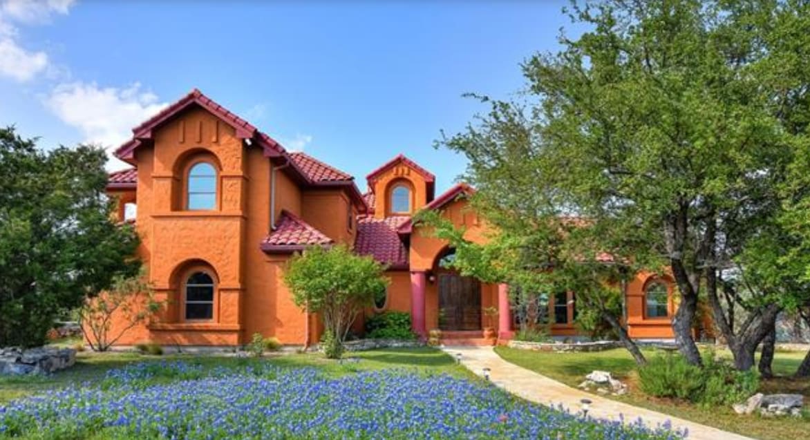 12625 Fitzhugh RD, Austin TX 78736 inception-app-prod/MjJjNDAzMTUtOWNhYS00ZDZkLWE0N2EtM2YyYTllYmJiNjhk/content/2025/06/fd583576d5366a1fb23927ecf68202db1c4c45fa.png