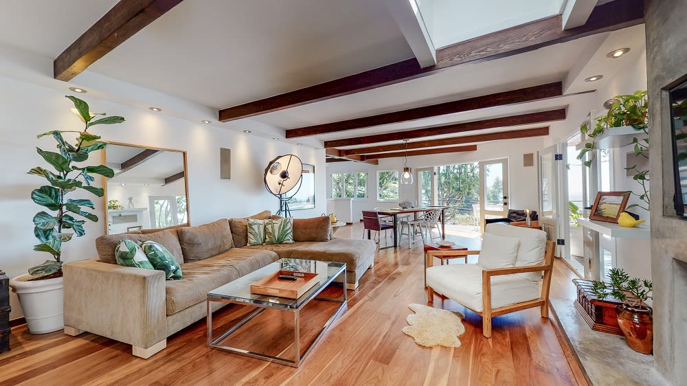 8715 Sunset Plaza Place inception-app-prod/MjYxYzE3ZGEtMWZlNS00Zjg3LTk3ZTUtZWVhNTYzYmFmNTE4/content/2021/04/1a-1000by562.jpg