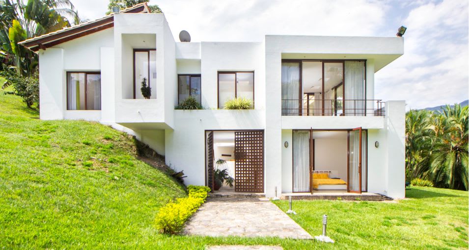 Decrease in Demand and Decrease in Supply inception-app-prod/MjYxYzE3ZGEtMWZlNS00Zjg3LTk3ZTUtZWVhNTYzYmFmNTE4/content/2022/08/1477dfc1df8725d965ae771b96ee56a3143394bf.jpg