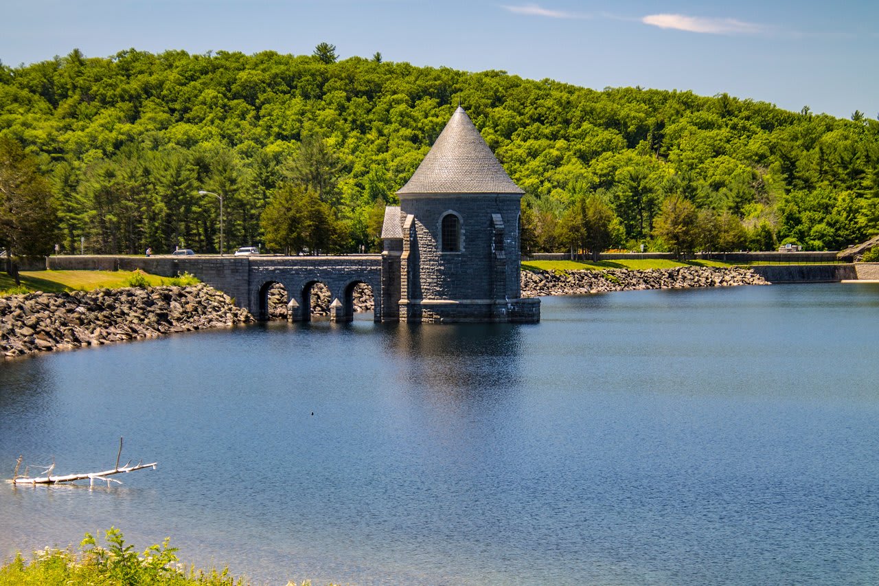 BARKHAMSTED inception-app-prod/MmIwNmU4YmUtNzFkOC00MjBhLWFjOTMtZWJjM2Q0MDM3OTdl/content/2024/05/57f6c1ad688001661356006d46146733c72a2a54.jpg