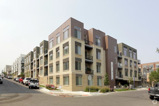 Notable Denver Commercial Real Estate Deals In December inception-app-prod/MmIxZmU0ZTctMzlhOS00NThkLWJjY2QtYjUxNjAxODExMzZk/content/2019/01/Infinity LoHi-4.jpg