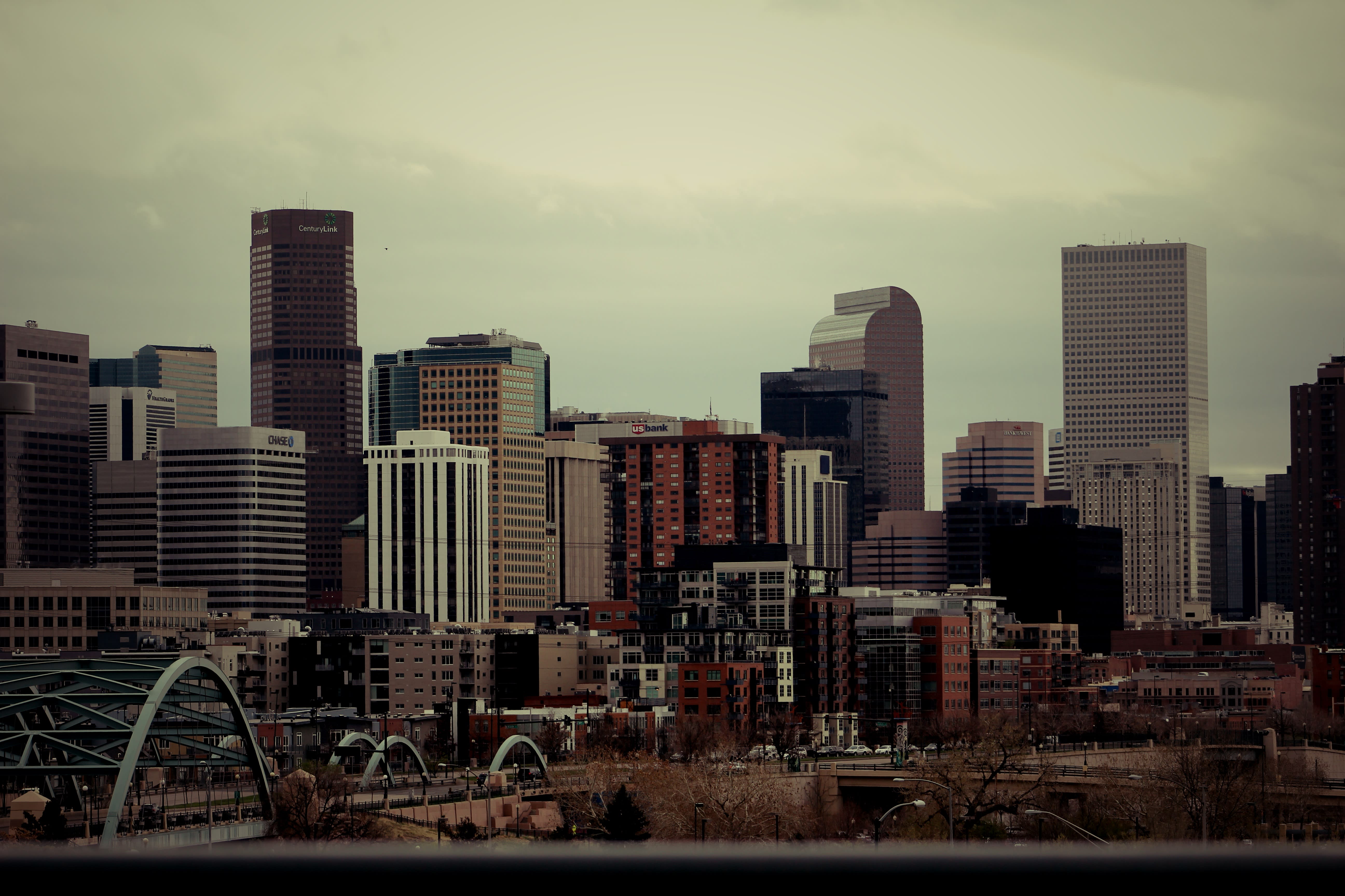inception-app-prod/MmIxZmU0ZTctMzlhOS00NThkLWJjY2QtYjUxNjAxODExMzZk/content/2019/08/denver-skyline.jpg